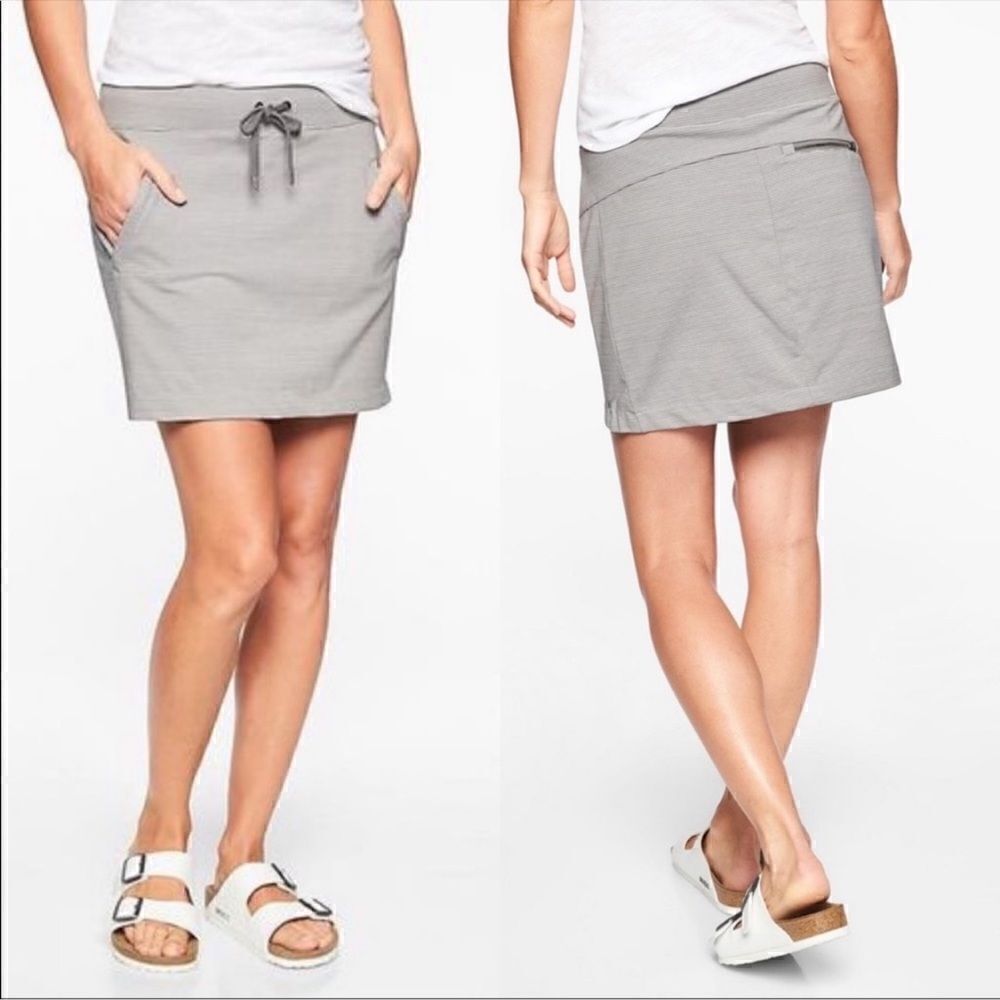 Athleta Striped Modern Metro Midtown Tennis Golf Outdoors Skort Size XX-Small